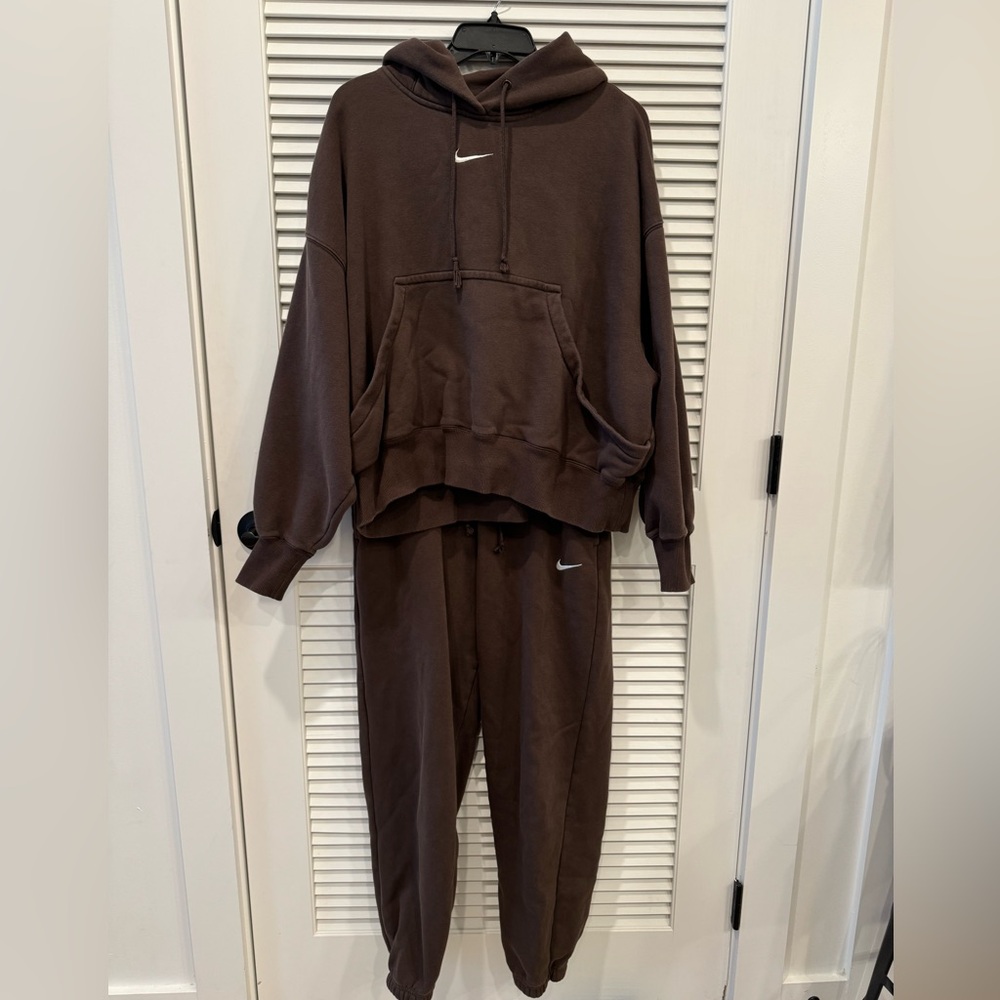 NIKE sportswear | phoenix fleece oversized pullover hoodie and pants brown